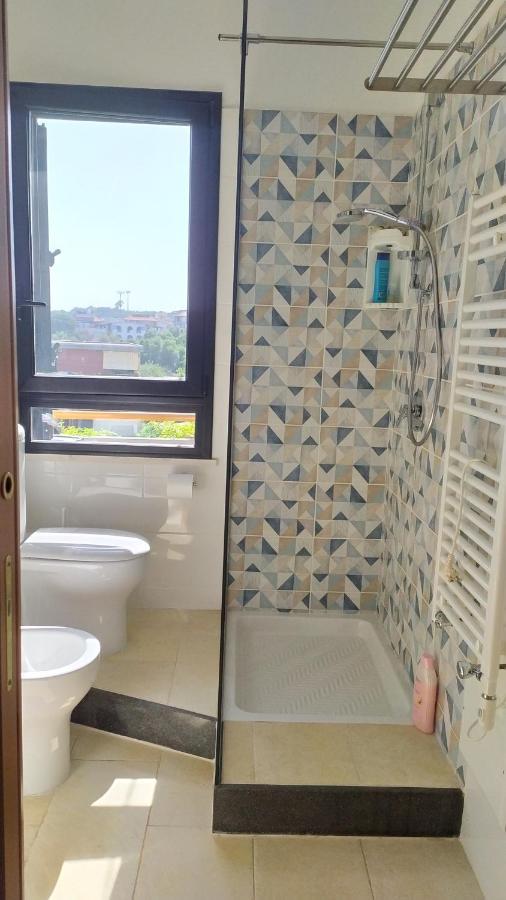 Bed and Breakfast Nero Basalto Azzurro Mare Aci Castello Zewnętrze zdjęcie