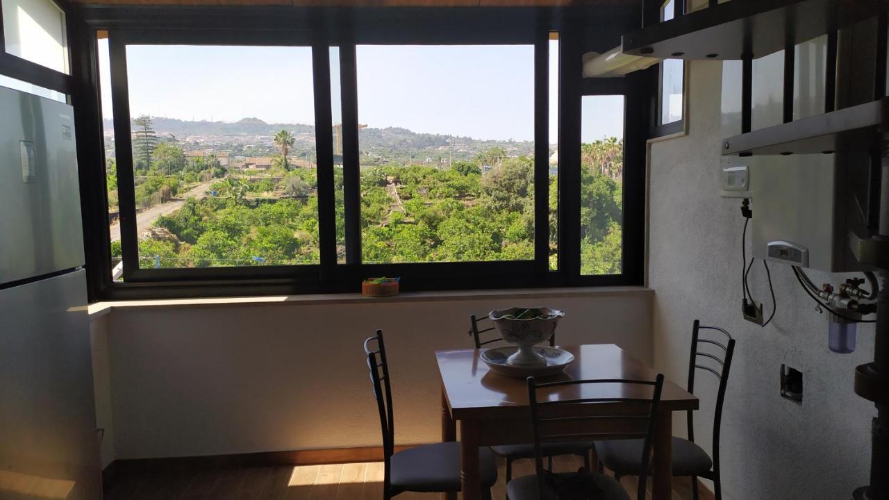 Bed and Breakfast Nero Basalto Azzurro Mare Aci Castello Zewnętrze zdjęcie